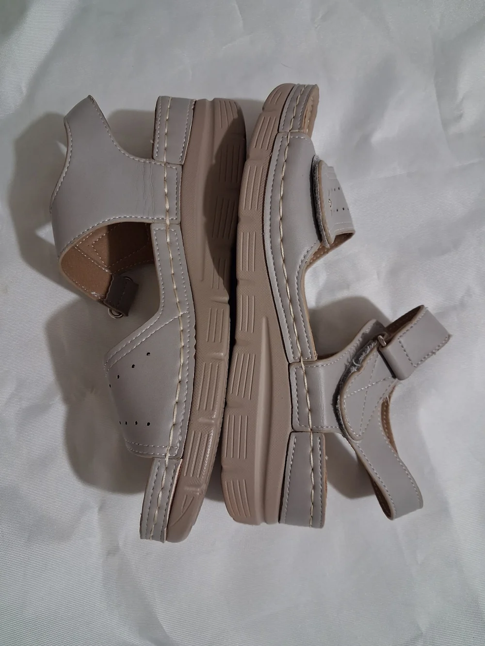 Kids Light Gray Comfort Sandals with Adjustable Straps